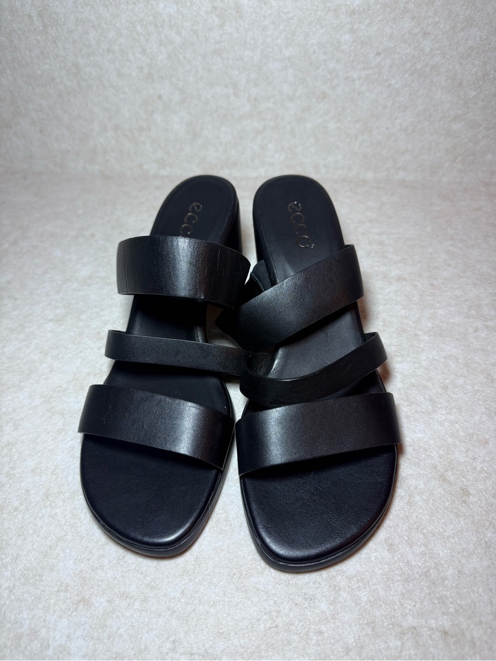 ECCO Black Leather Shape 65 Block
Heel Strappy Sandal Heels Size US 8/8.5 - Picture 3 of 8